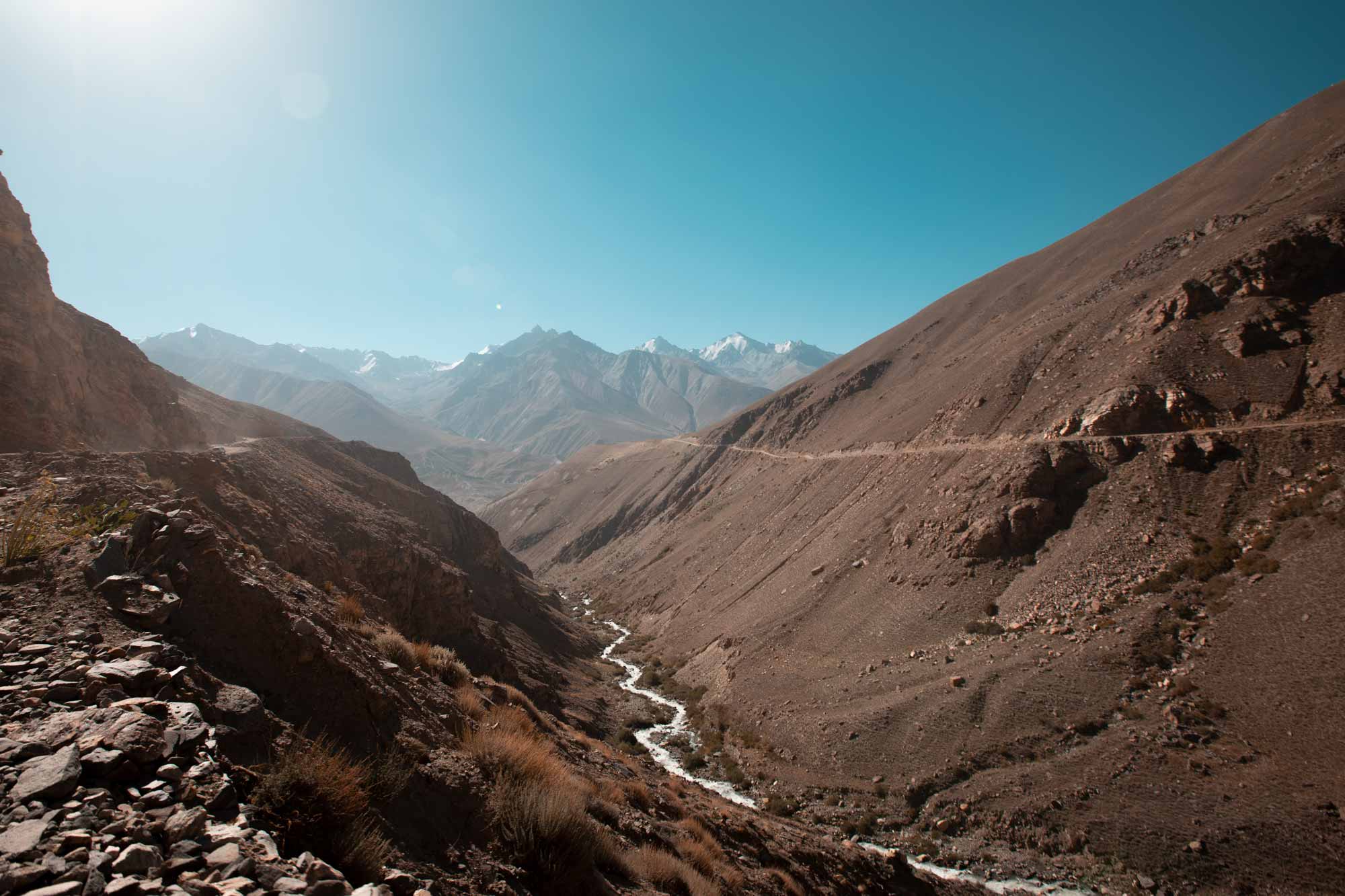 Fotografie di reportage realizzate da Gilberto Maltinti dello studio Parioli Fotografia durante il viaggio in Afghanistan e Tagikistan, nel Corridoio del Whakan. Rito del Buzkashi