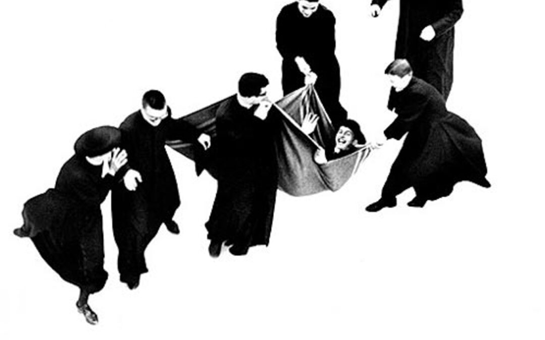 Le mostre di Mario Giacomelli: un viaggio fotografico tra poesia e realtà